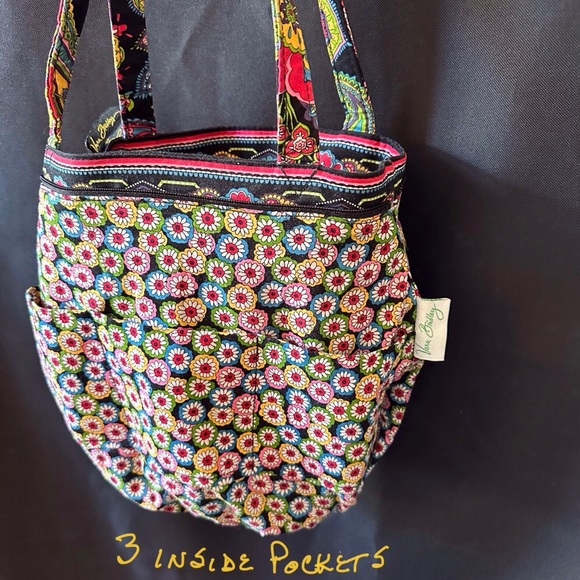 VERA BRADLEY quilted shoulder bag. Jewel tone colors.  EXCELLENT new condition. - Picture 12 of 13